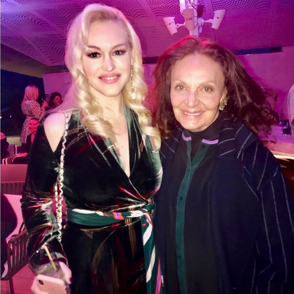 Diane Von Furstenberg Archived Green Velvet Dress with complimentary pattern